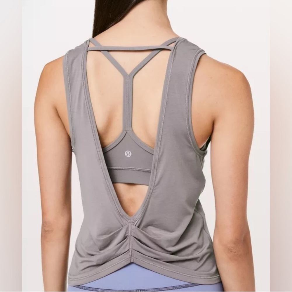 NWT Lululemon Deep Stretch Tank, Silver Drop, Size 6 - Picture 2 of 6